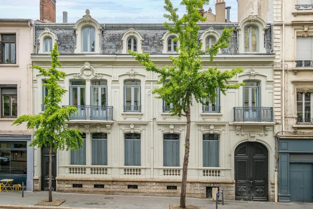 Magnifique Appartement Blush Refait A Neuf Saint-Etienne  Exterior foto